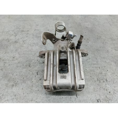 ZACISK HAMULCOWY PRAWY TYŁ AUDI A4 B6 2.0 20V 131KM 2.0 20V 2001 LY1X 131 2769 