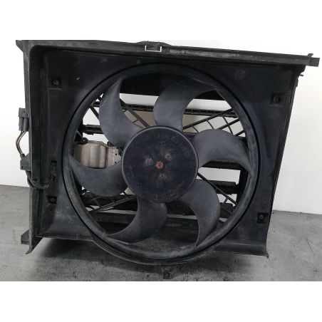 WENTYLATOR CHŁODNICY BMW E46 2.0 2.0 D 320d 1999 0130303933 BOSCH 354 136 3275 