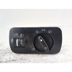 WŁĄCZNIK ŚWIATEŁ AUDI A3 8L 1.6 8V 101KM1.6 8V19988L1941531ELZ9U1013316                                            