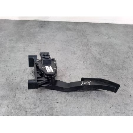 PEDAŁ GAZU, POTENCJOMETR OPEL ASTRA H 1.6 16V 105KM 1.6 16V 2005 9157998BK 6PV008112-00  GM  HELLA Z163 105 3214 