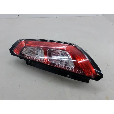 LAMPA TYLNA PRAWA FIAT PUNTO EVO