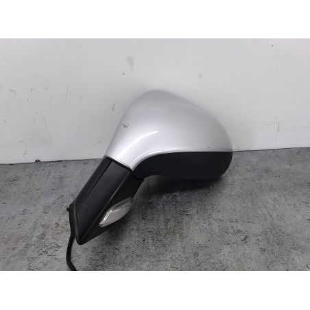 LUSTERKO LEWE PEUGEOT 207 1.6 THP 150KM 1.6 THP 2011 96806490XT EZR 150 3198 