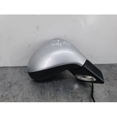 LUSTERKO PRAWE PEUGEOT 207 1.6 THP 150KM 1.6 THP 2011 96806254XT  LAK: EZR EZR 150 3198 