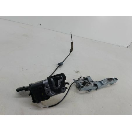 ZAMEK DRZWI PRAWY PRZÓD PEUGEOT 308 I 1.6 VTi 120KM 1.6 VTI 2007 PSA567147 EZRC 120 3213 