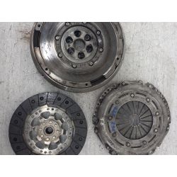 KOŁO DWUMASOWE KOMPLETNE CITROEN BERLINGO II 1.6 HDI 92KM1.6 HDI20092294001594  3082000539 SACHSEXY92                                            