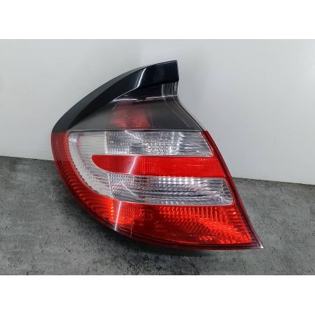 LAMPA TYLNA LEWA MERCEDES-BENZ KLASA C W203