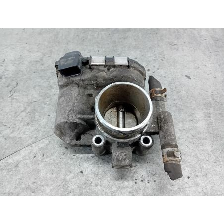 PRZEPUSTNICA OPEL CORSA D 1.2 16V 80KM 1.2 16V 2009 24420536 Z20Z 80 3372 