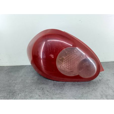 LAMPA TYLNA LEWA TOYOTA AYGO I
