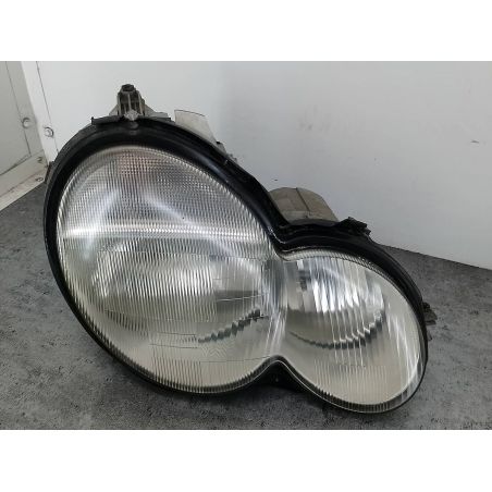 LAMPA PRZÓD PRAWA MERCEDES-BENZ KLASA C W203