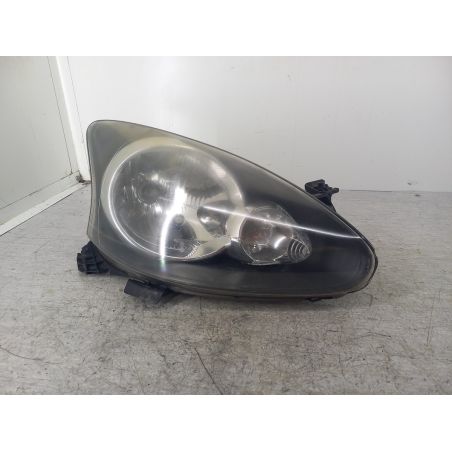 LAMPA PRZÓD PRAWA TOYOTA AYGO I