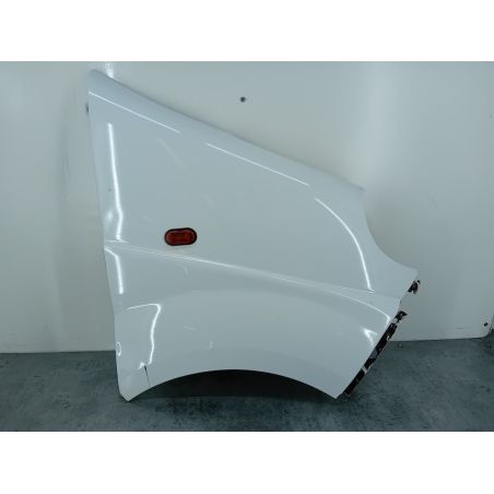 BŁOTNIK PRAWY PRZÓD RENAULT TRAFIC II 1.9 DCI 80KM 1.9 DCI 2005 OD31 OD31 80 2954 