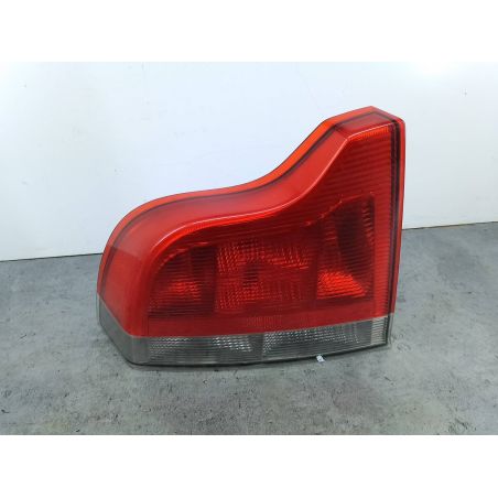 LAMPA TYLNA LEWA VOLVO S60 ( 00-10 )