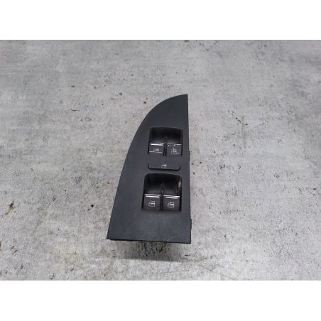 PRZEŁĄCZNIK SZYBY SEAT LEON II