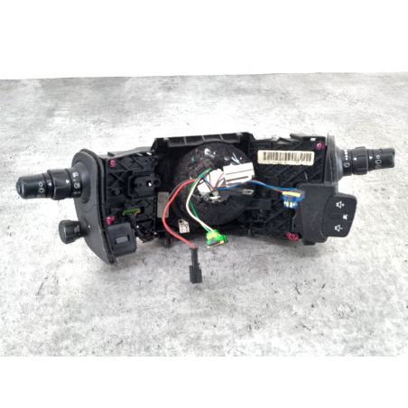 PRZEŁĄCZNIK ZESPOLONY RENAULT SCENIC II 2.0 16V 136KM 2.0 16V 2007 8200127728 TED69 135 3381 