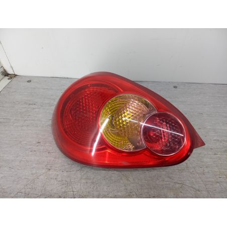 LAMPA TYLNA LEWA TOYOTA AYGO I