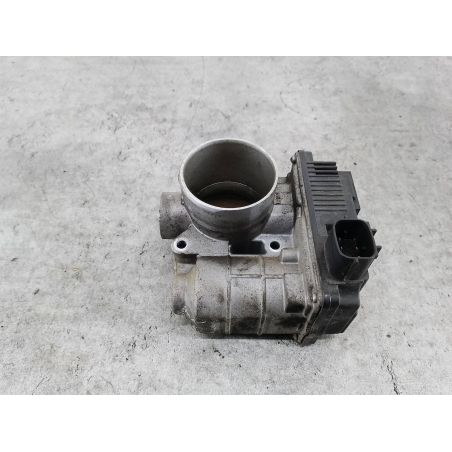 PRZEPUSTNICA NISSAN ALMERA TINO