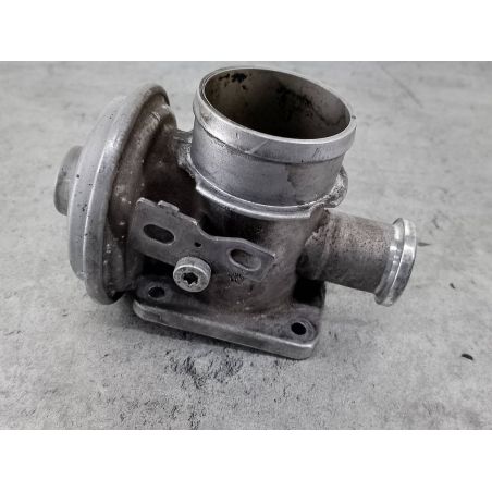 ZAWÓR EGR BMW E46 2.0 D 2.0 D 320d 2000 72252302 364 136 3402 