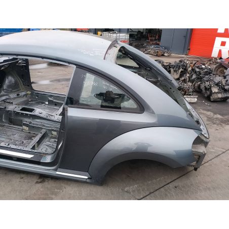 BŁOTNIK LEWY TYŁ VW BEETLE 2.0 TSI 200KM  2.0 TSI 2011 LD7X 200 3493 