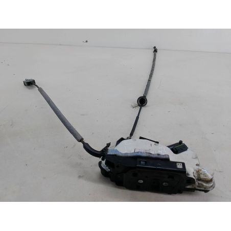 ZAMEK DRZWI LEWY PRZÓD VW BEETLE 2.0 TSI 200KM  2.0 TSI 2011 5K1837015C LD7X 200 3493 