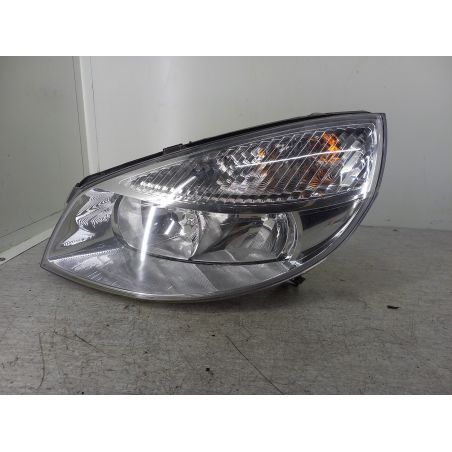 LAMPA PRZÓD LEWA RENAULT SCENIC II 1.5 DCI 105KM 1.5 DCI 2005 TEC68 105 3490 