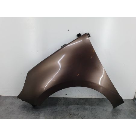 BŁOTNIK LEWY PRZÓD RENAULT SCENIC III 1.4 TCE 130KM 1.4 TCE 2009 TECNB TECNB 130 3539 