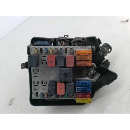 SKRZYNKA BEZPIECZNIKÓW ZEWNĘTRZNA FIAT DOBLO I