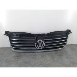 ATRAPA GRILL GRIL VW PASSAT B5 FL 1.9 TDI 130KM1.9 TDI20023B0853651L 3B0853651K 3B0853651J 3B0853651HLC5X1303366                                            