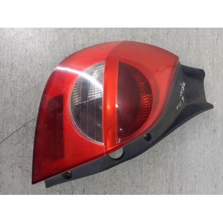 LAMPA TYLNA LEWA RENAULT CLIO III