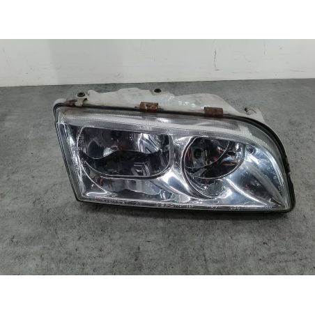 LAMPA PRZÓD PRAWA VOLVO V40 I
