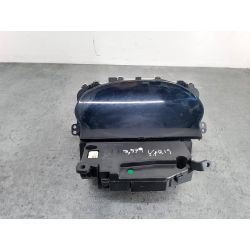 LICZNIK TOYOTA YARIS I 1.0 16V 68KM1.0 16V200421655865-3  21655864-51E7683579                                            