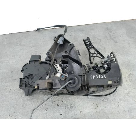 ZAMEK DRZWI PRAWY PRZÓD VOLVO V50