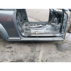 PRÓG PRAWY VW BEETLE 2.0 TSI 200KM 2.0 TSI2011LD7X2003493                                            