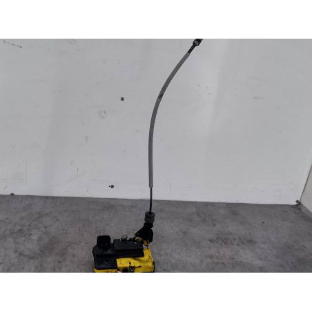 ZAMEK DRZWI PRAWY PRZÓD VOLVO XC90 ( 02-14 )