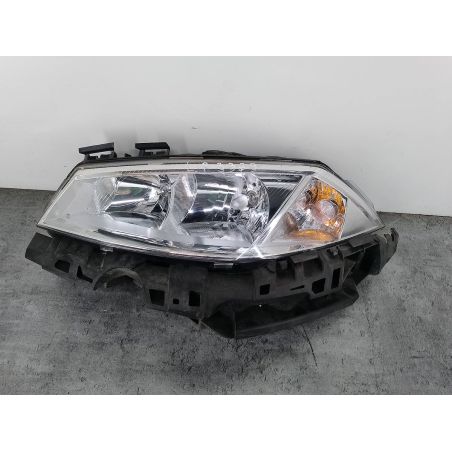 LAMPA PRZÓD LEWA RENAULT MEGANE II