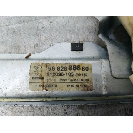 PODNOŚNIK SZYBY PRAWY PRZÓD PEUGEOT 3008 I