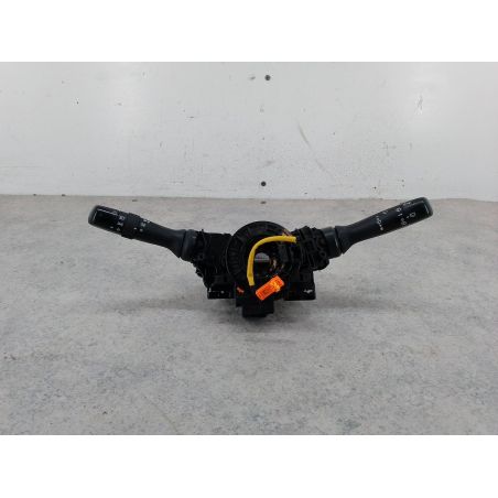 PRZEŁĄCZNIK ZESPOLONY TOYOTA YARIS II 1.0 VVT-I 69KM 1.0 VVT-I 2010 068 69 3488 