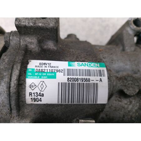 POMPA, SPRĘŻARKA KLIMATYZACJI RENAULT CLIO III FL 1.2 16V 2010 8200819568-A  NV676 75 3705 