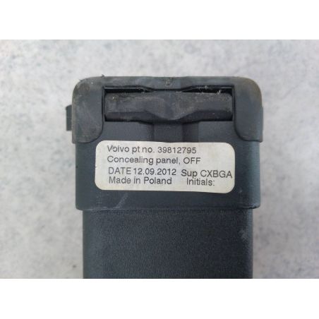 ROLETA BAGAŻNIKA VOLVO V60 2.0 D3 2013 39812795 492-46 163 3828 