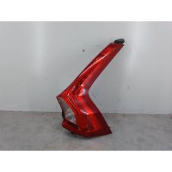 LAMPA TYLNA PRAWA VOLVO V60 2.0 D3201331214964492-461633828                                            