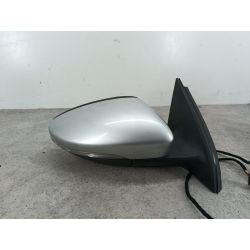 LUSTERKO PRAWE VW PASSAT B7 2.0 TDI 140KM2.0 TDI2012LA7W LUSTERKO PRAWELA7W1403816                                            