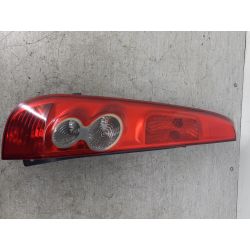 LAMPA TYLNA LEWA FORD FIESTA MK6 1.4 TDCI1.4 TDCI20076S61-13405-AG62683737                                            