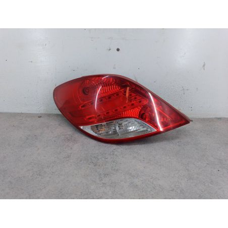 LAMPA TYLNA LEWA PEUGEOT 207 1.6 e-HDI 1.6 e-HDI 2011 9686566080 EXL 92 3745 