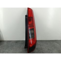 LAMPA TYLNA PRAWA FORD FIESTA MK6 1.41.4 TDCI20052S5113A602B  2S51-13A602-BM268                                            