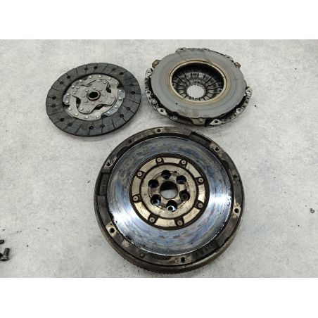 KOŁO DWUMASOWE KOMPLETNE PEUGEOT 5008 1.6 THP 156KM 1.6 THP 2011 3082002379  1864002866  SACHS KTV 156 3629 