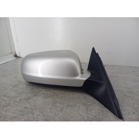 LUSTERKO PRAWE SKODA SUPERB I