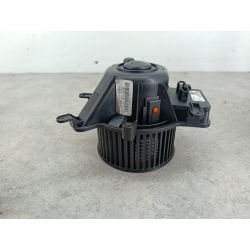 WENTYLATOR NAWIEWU, DMUCHAWA PEUGEOT 5008 1.6 THP 156KM1.6 THP2011T3953001 BEHRKTV1563629                                            