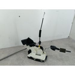 ZAMEK DRZWI LEWY PRZÓD MERCEDES-BENZ KLASA C W204 1.6 156KM1.6 16V C1802013A09972007357551563773                                            