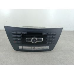 RADIO FABRYCZNE MERCEDES-BENZ KLASA C W204 1.6 156KM1.6 16V C1802013A20490018137551563773                                            