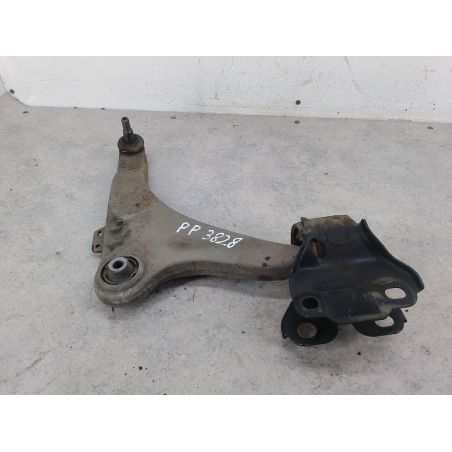 WAHACZ PRAWY PRZÓD VOLVO V60