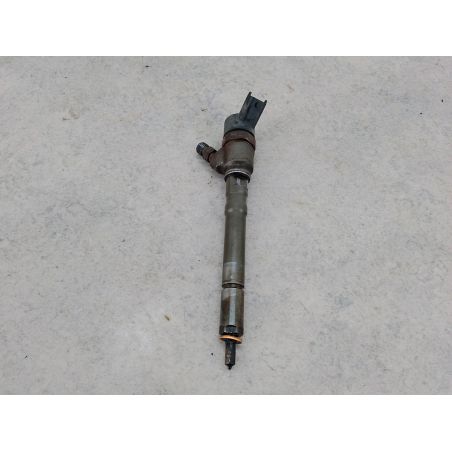 WTRYSKIWACZ KIA SPORTAGE II 2.0 CRDI 112KM 2.0 CRDI 2006 33800-27900 9P 112 3232 